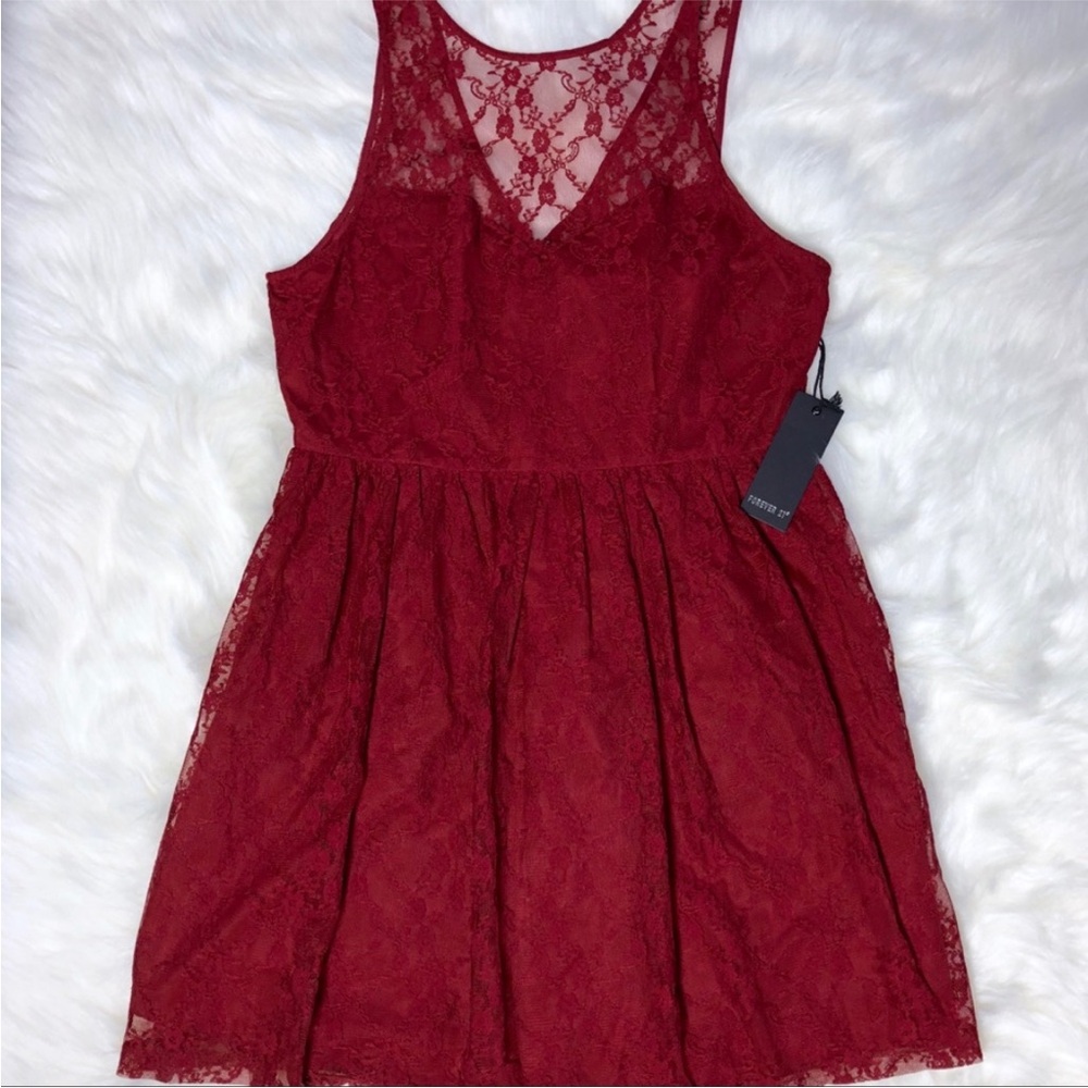 Forever 21 Red Lace Sleeveless Dress